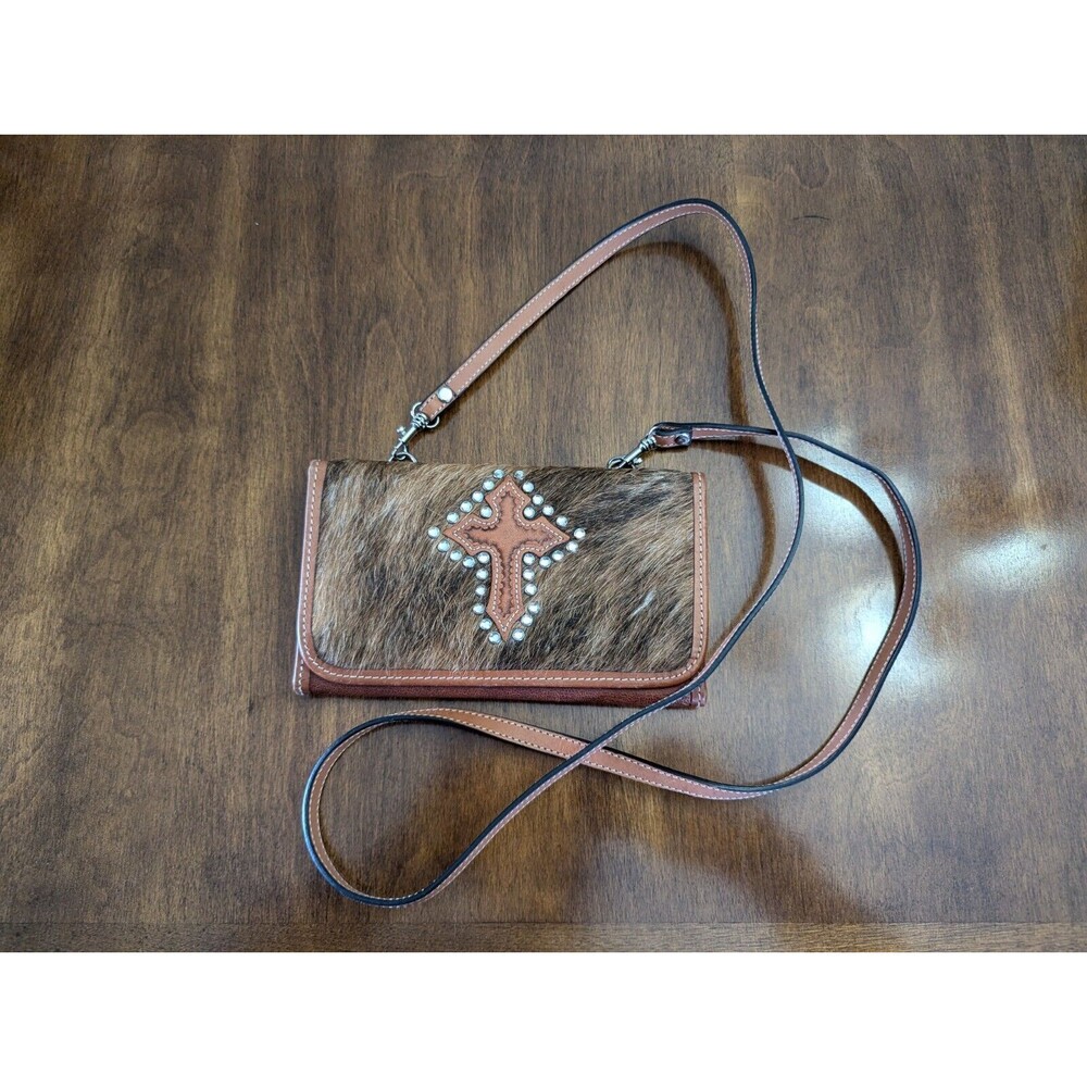 Montana Silversmiths Leather Purse/Wallet  Brown Hairon Inset Cross Rhinestones